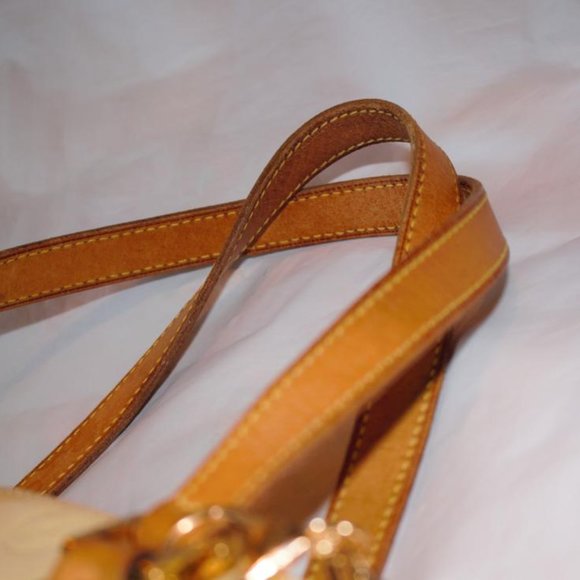 Louis Vuitton Houston Vernis PM Monogram Cream Leather Shoulder Bag / Handle - Picture 7 of 10